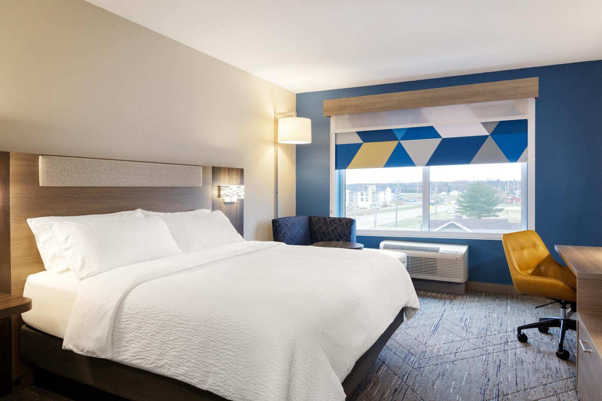 Holiday Inn Express Vancouver North By Ihg Exterior photo